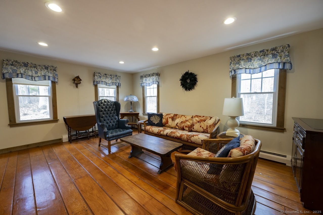127 Skunk Misery Road, Haddam, Connecticut image 12