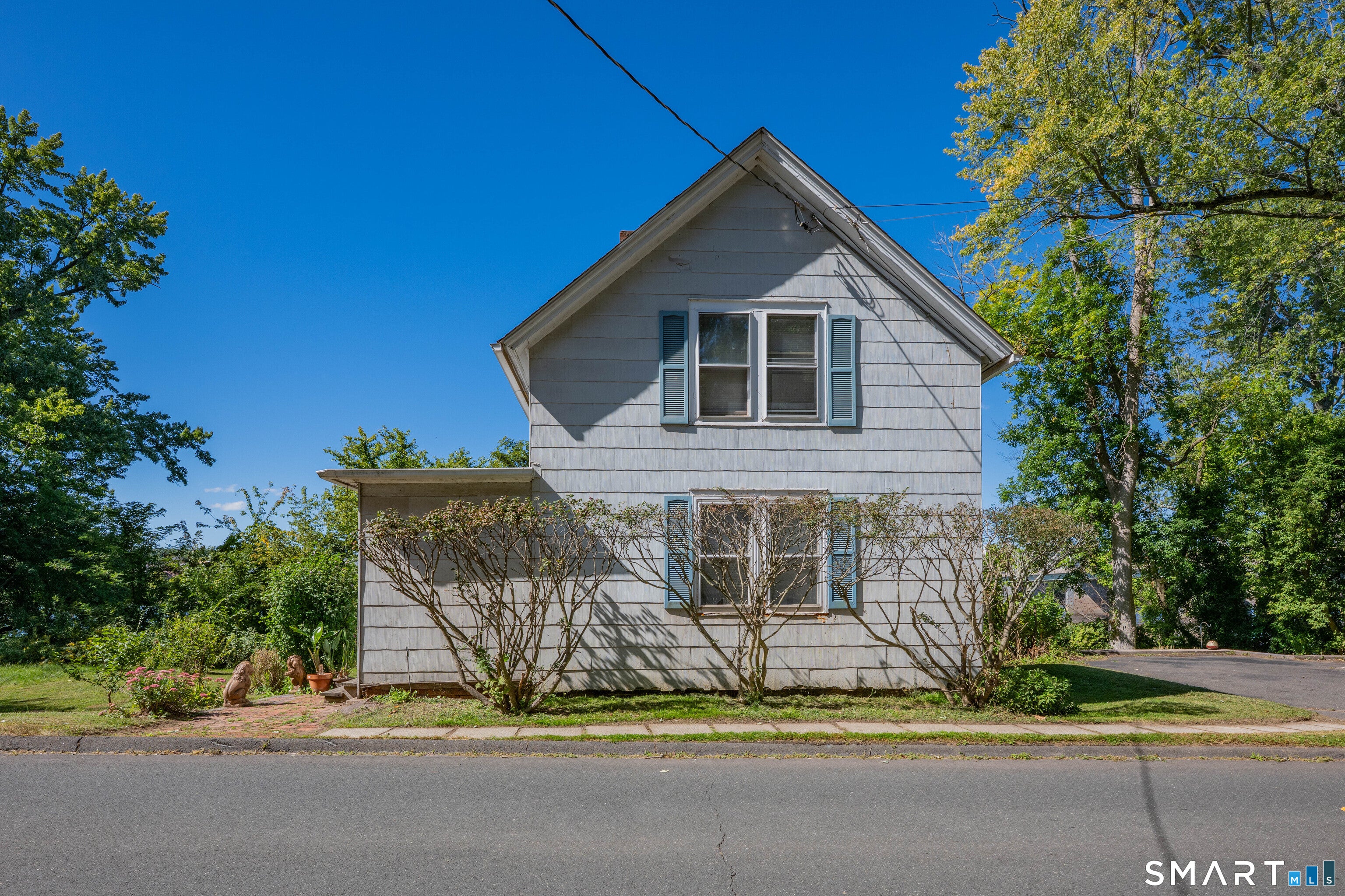 83 South Water Street