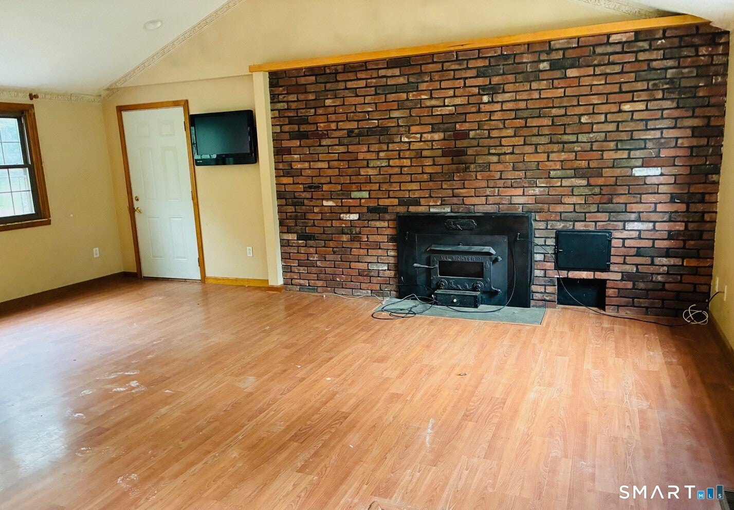 319 Lebanon Avenue