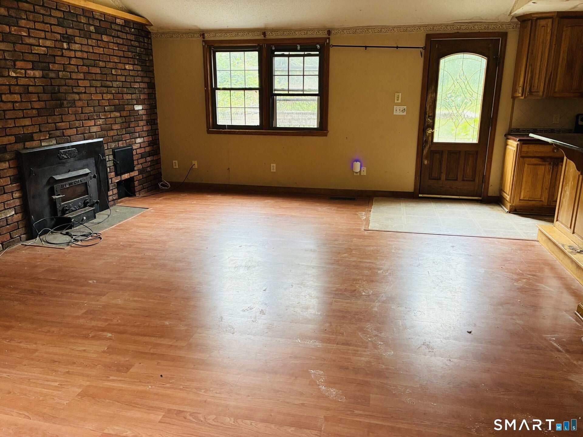 319 Lebanon Avenue