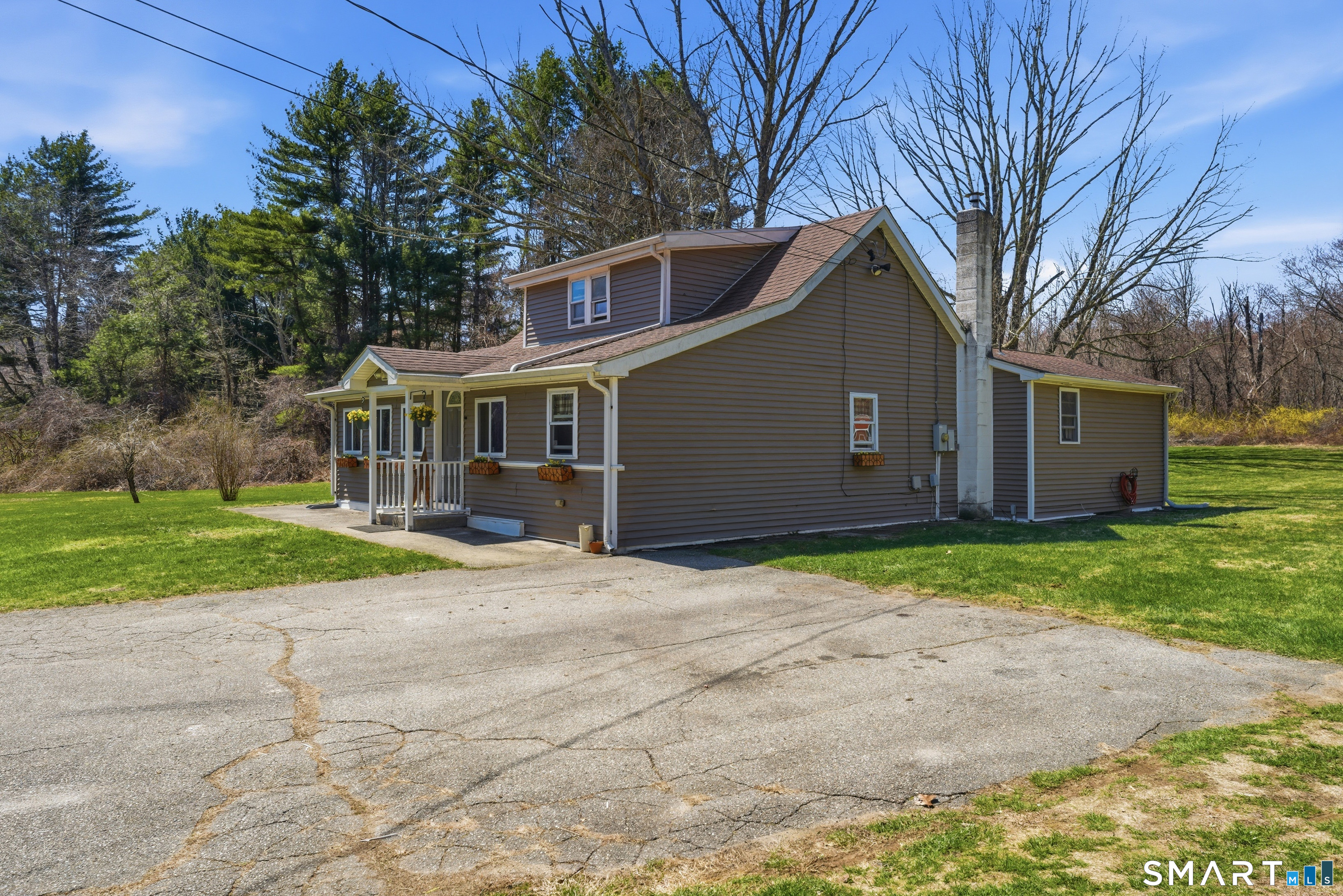 350 North Canterbury Road