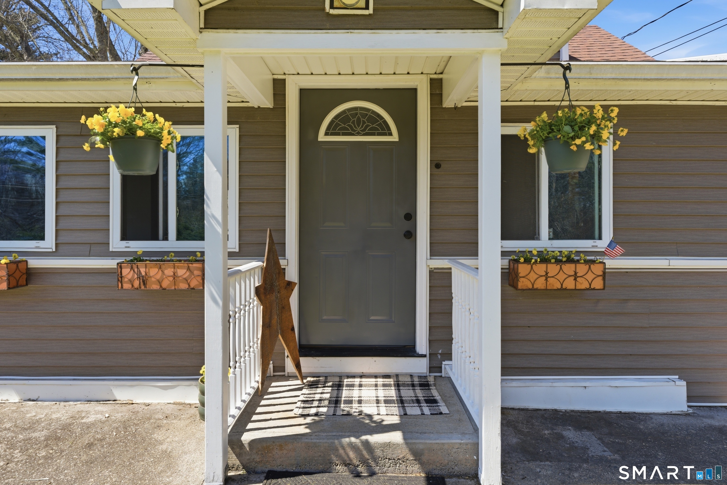 350 North Canterbury Road