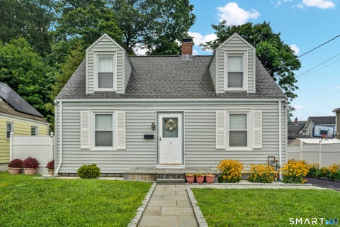 Homes For Sale - 3 Coppola Terrace<br/> New Haven County, Derby, CT 06418