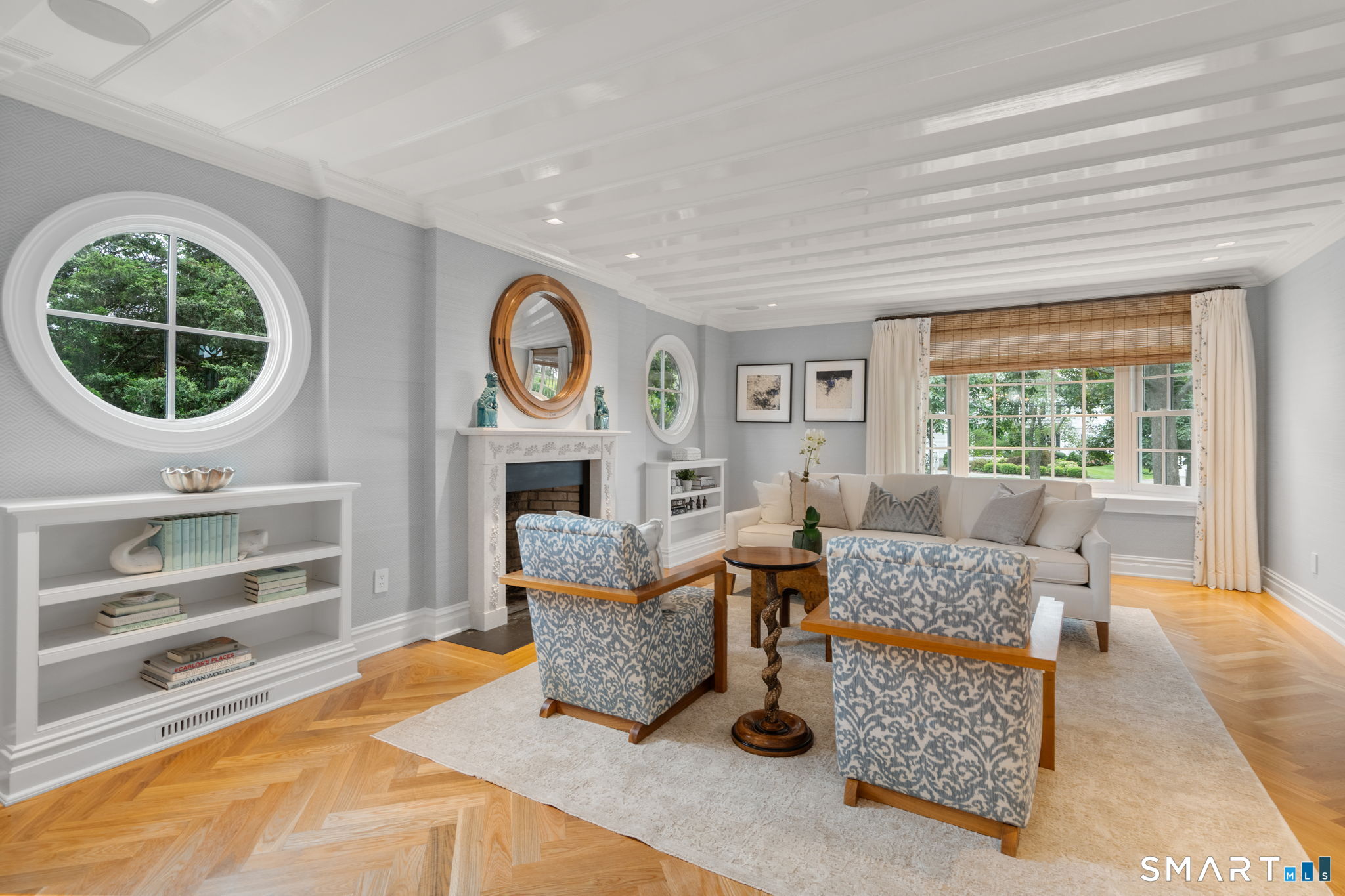 14 Middle Beach Road West