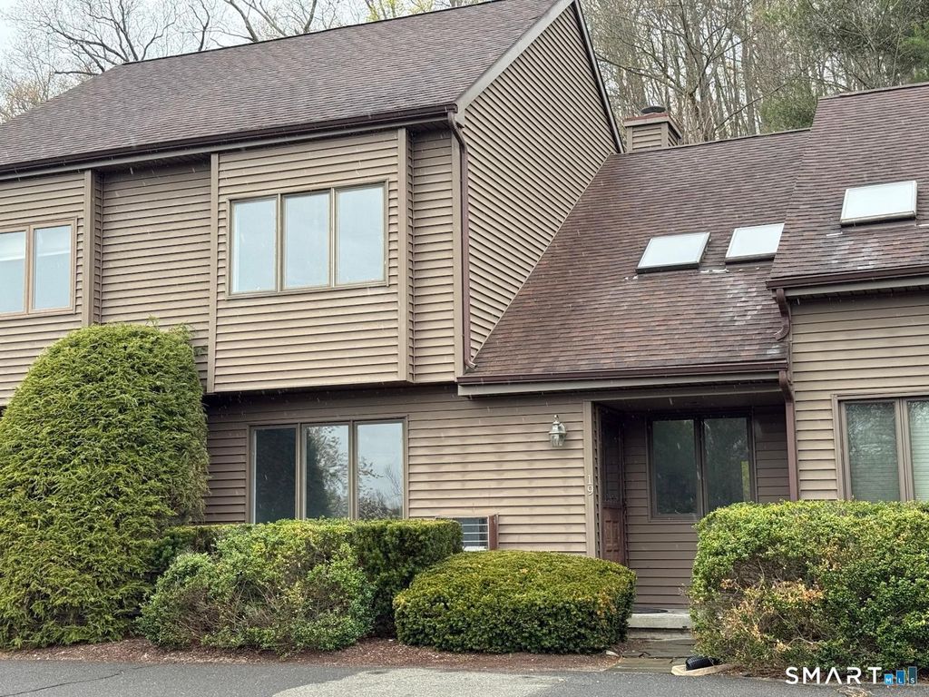 Photo of 19 Twin Oaks #19, New Milford, CT 06776 (MLS # 24171317)