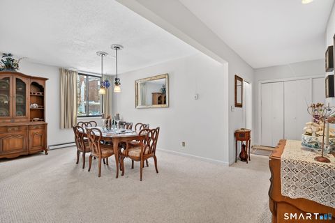 Tiny photo for 799 Prospect Avenue #APT A5, West Hartford, CT 06105 (MLS # 24150123)