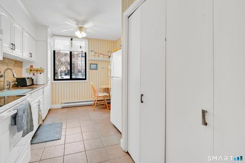 Tiny photo for 799 Prospect Avenue #APT A5, West Hartford, CT 06105 (MLS # 24150123)