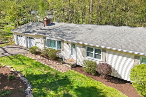 82 Village Drive Shelton CT 06484