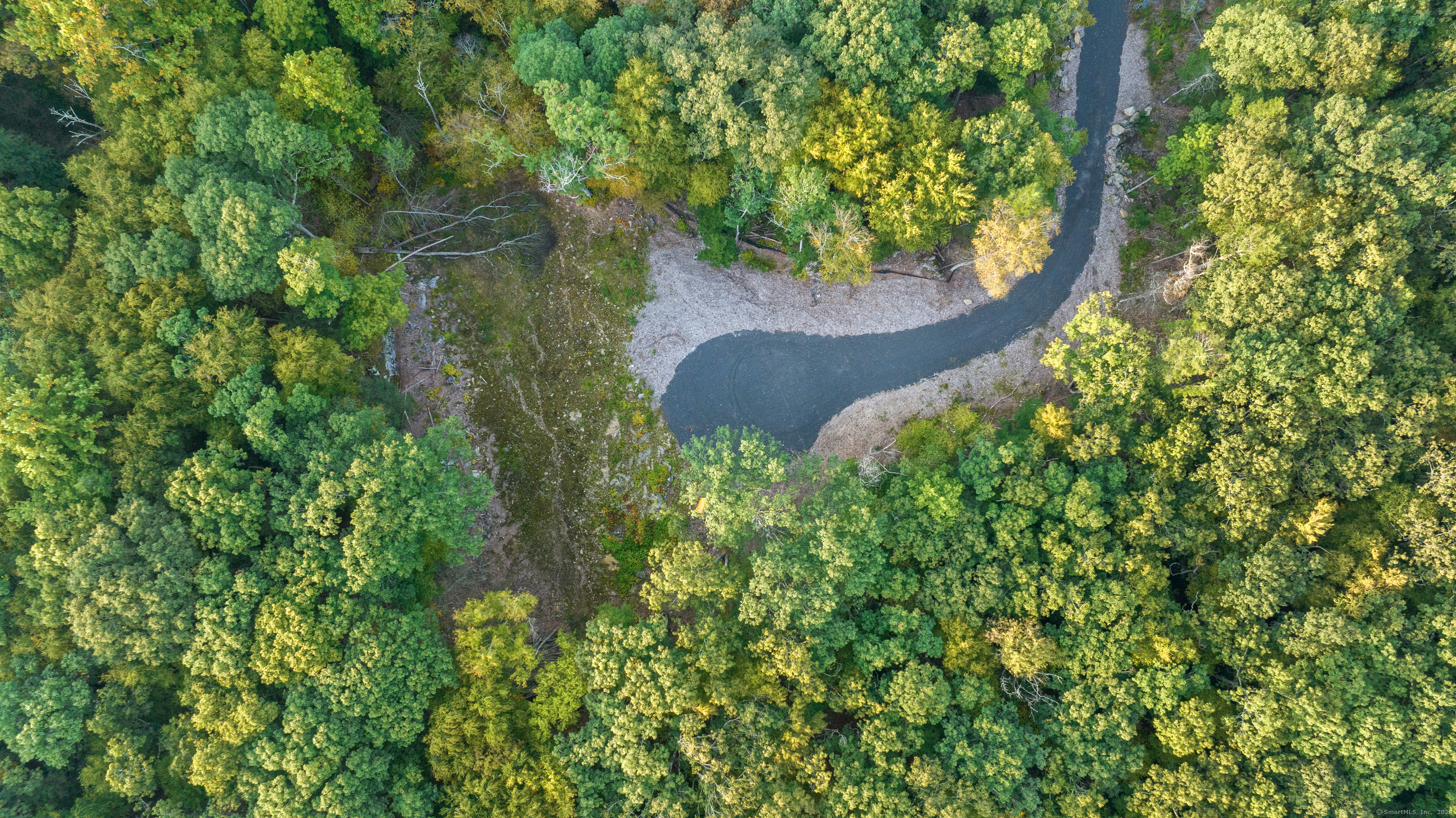 43 Obtuse Rocks Road, Brookfield, Connecticut image 8
