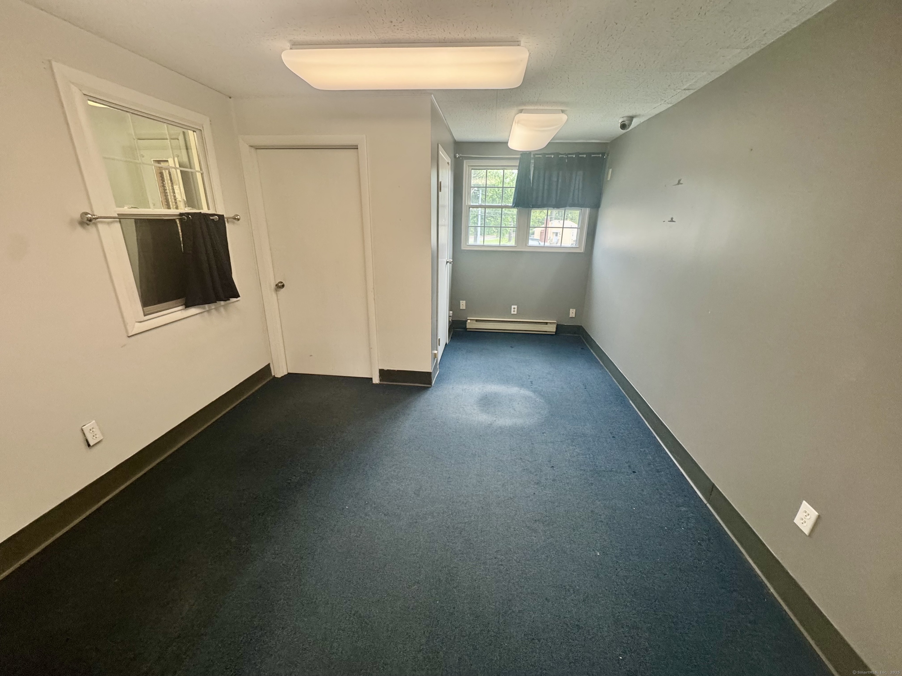 Newington, Connecticut 06111, United States, ,Residential,Active,143744