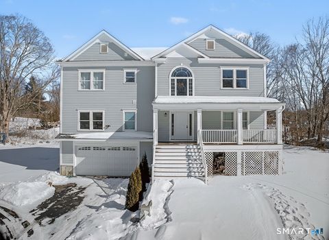 4 Sunnyview Terrace Newtown CT 06482