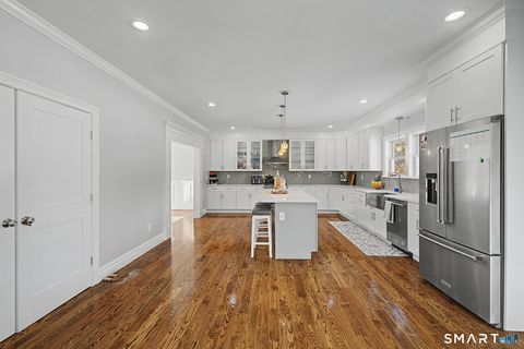 Tiny photo for 4 Sunnyview Terrace, Newtown, CT 06482 (MLS # 24154124)