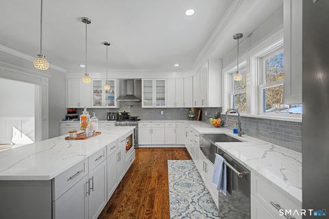 Tiny photo for 4 Sunnyview Terrace, Newtown, CT 06482 (MLS # 24154124)