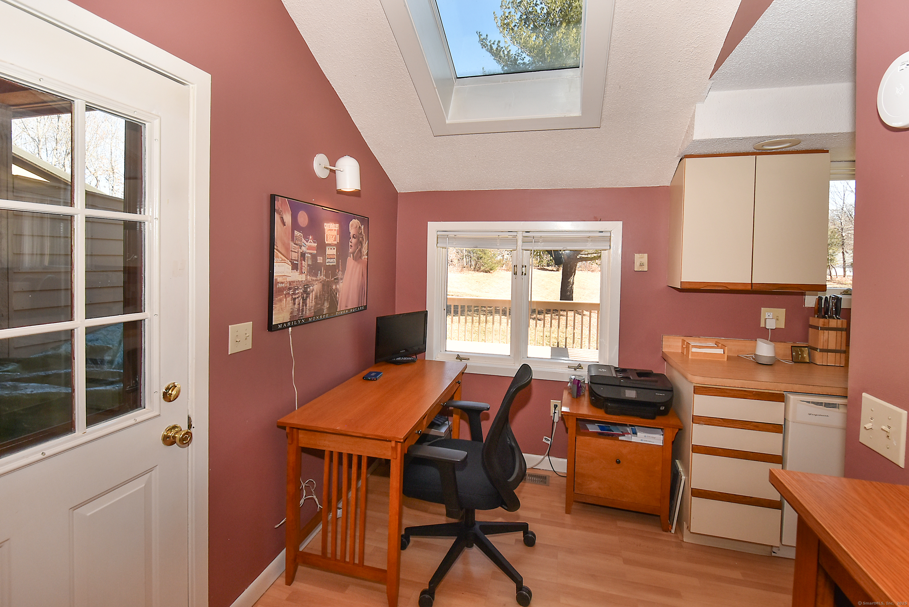 184 Oak Grove Street #APT B, Manchester, Connecticut image 18