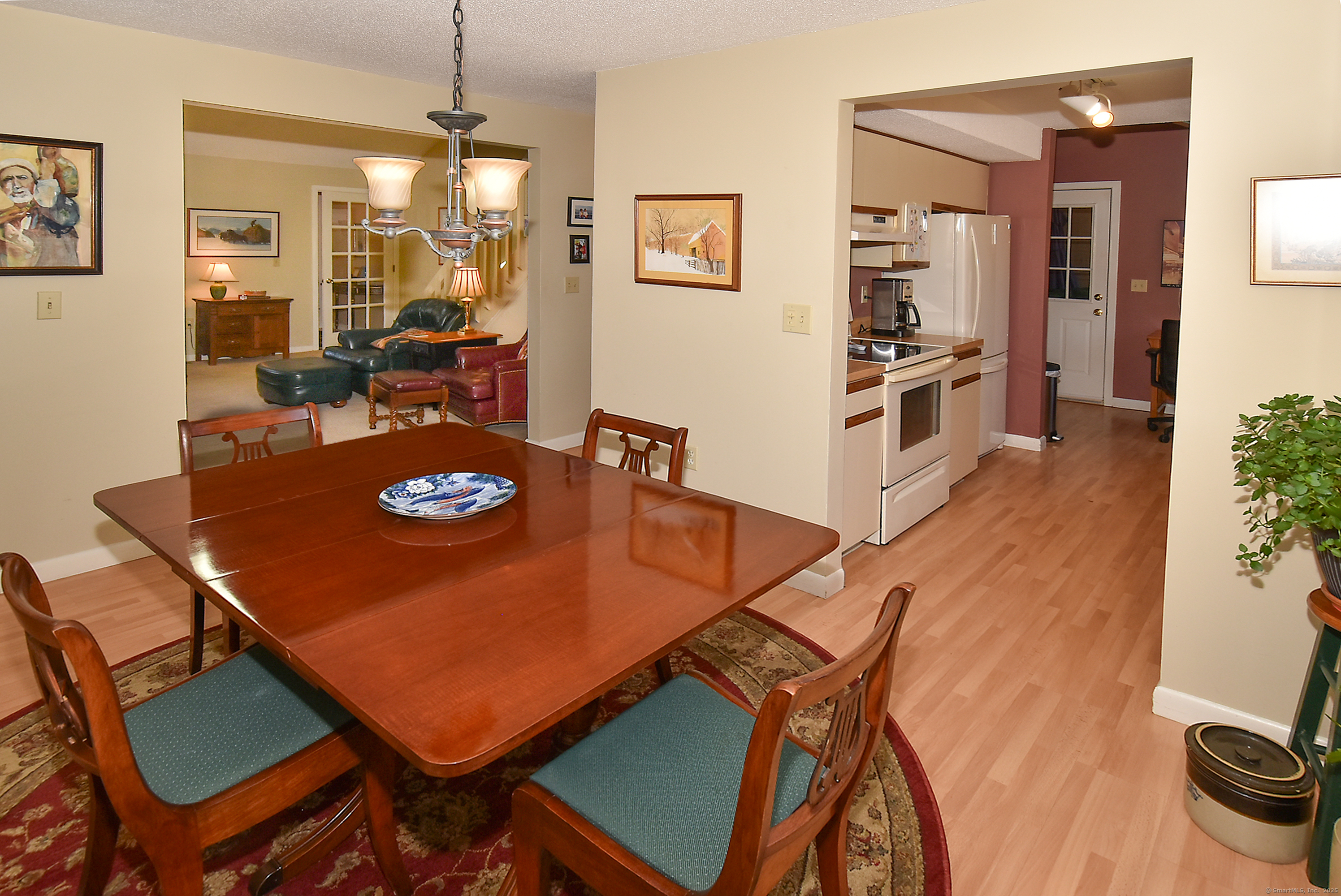 184 Oak Grove Street #APT B, Manchester, Connecticut image 13