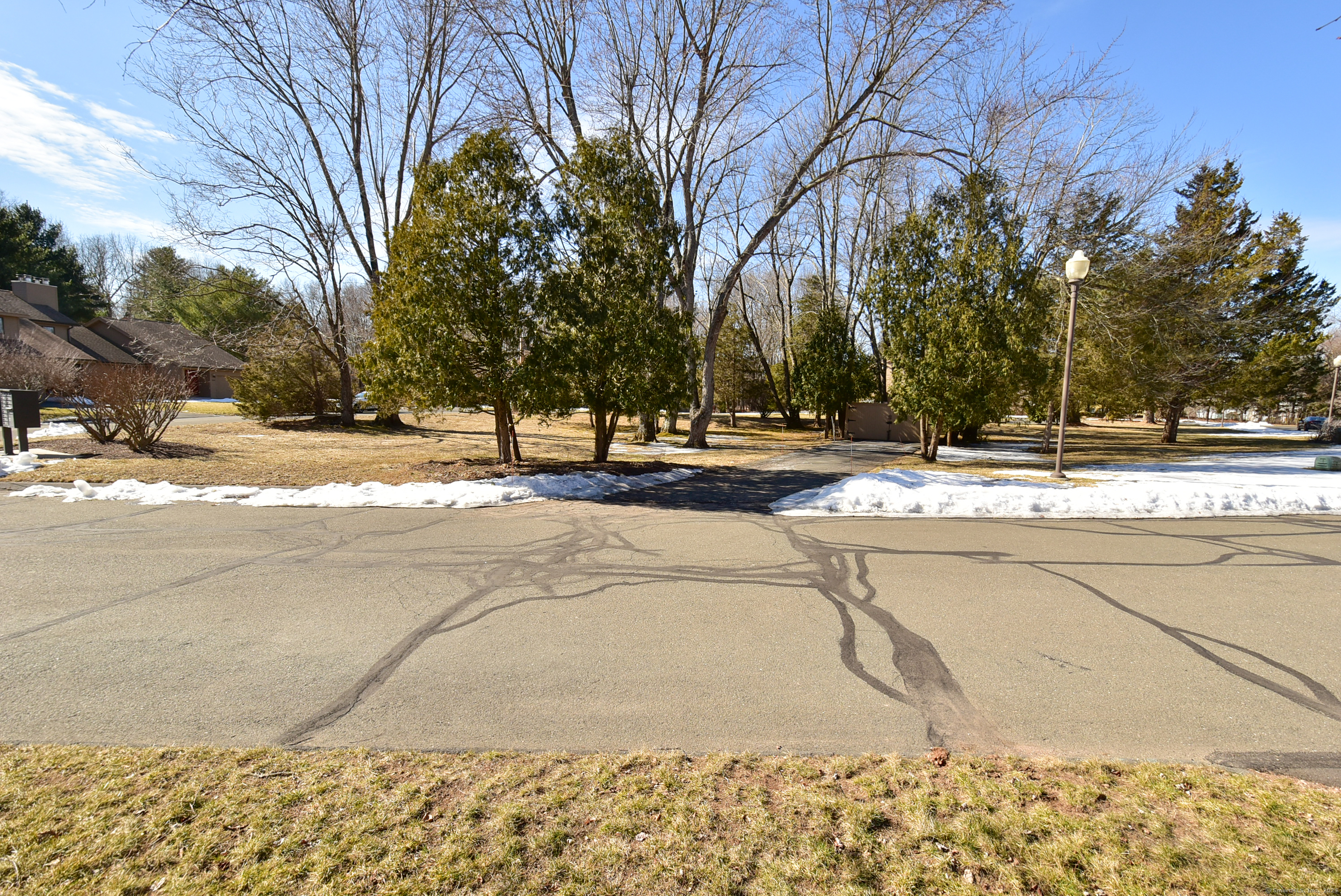 184 Oak Grove Street #APT B, Manchester, Connecticut image 5