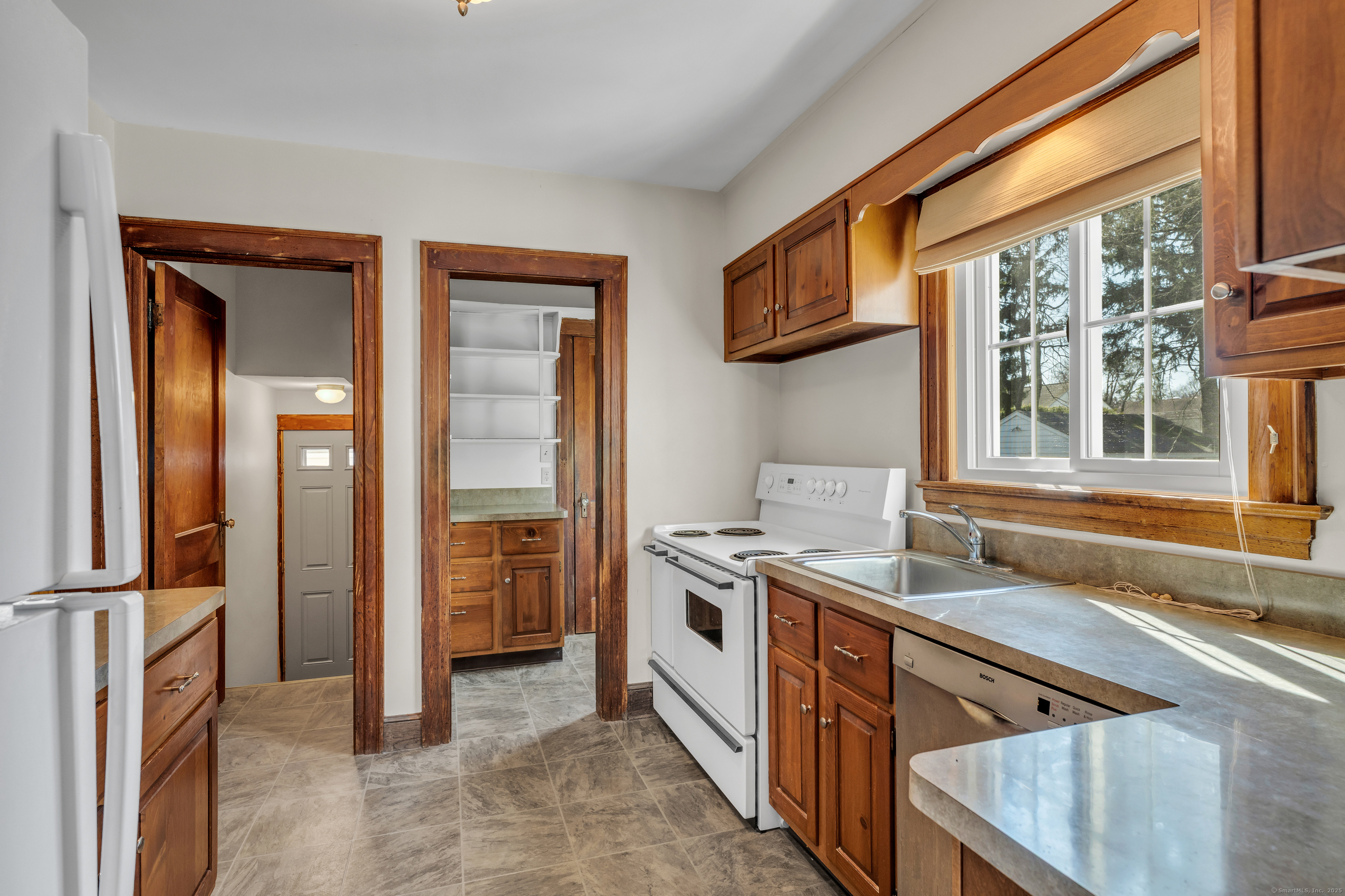 143 Haverford Street, Hamden, Connecticut image 14