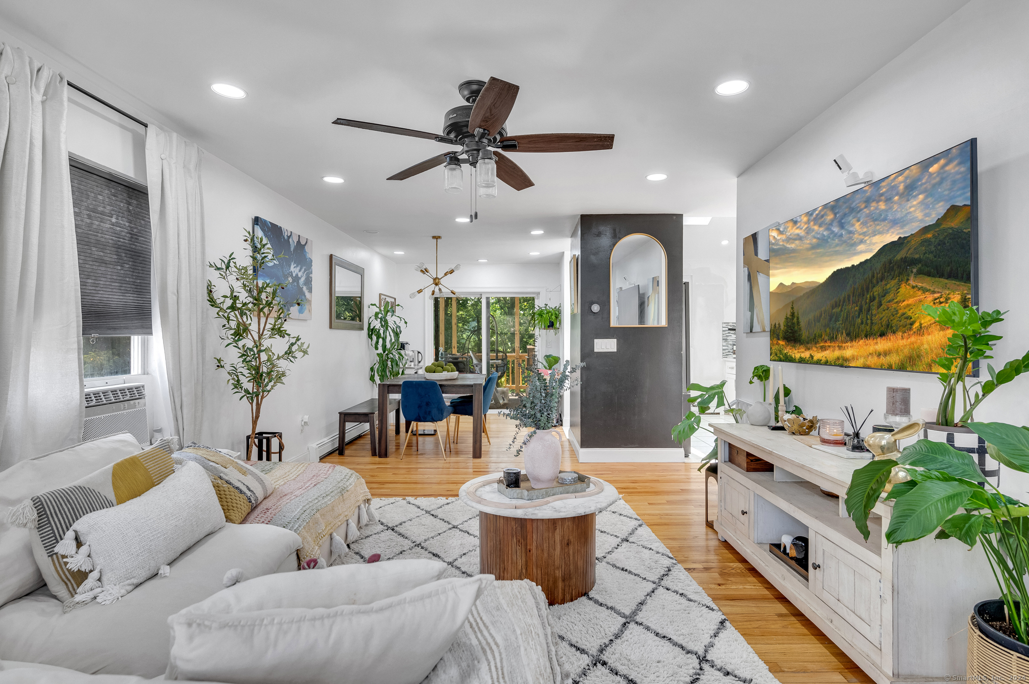 31 Laura Circle, East Haven, Connecticut image 9
