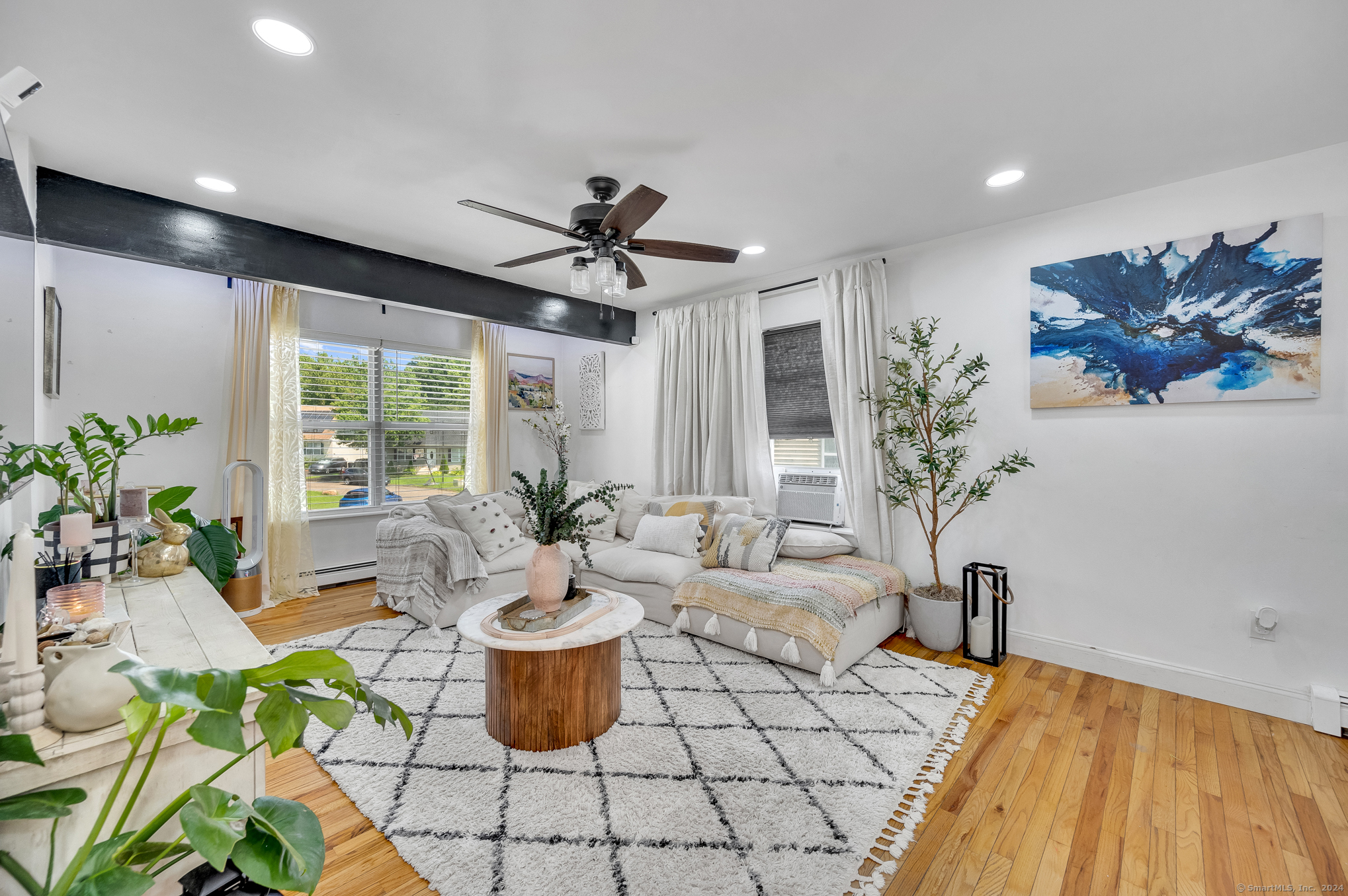 31 Laura Circle, East Haven, Connecticut image 8