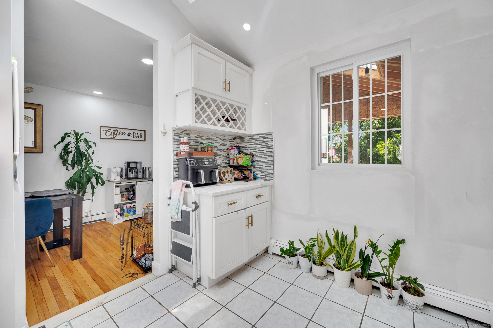 31 Laura Circle, East Haven, Connecticut image 6