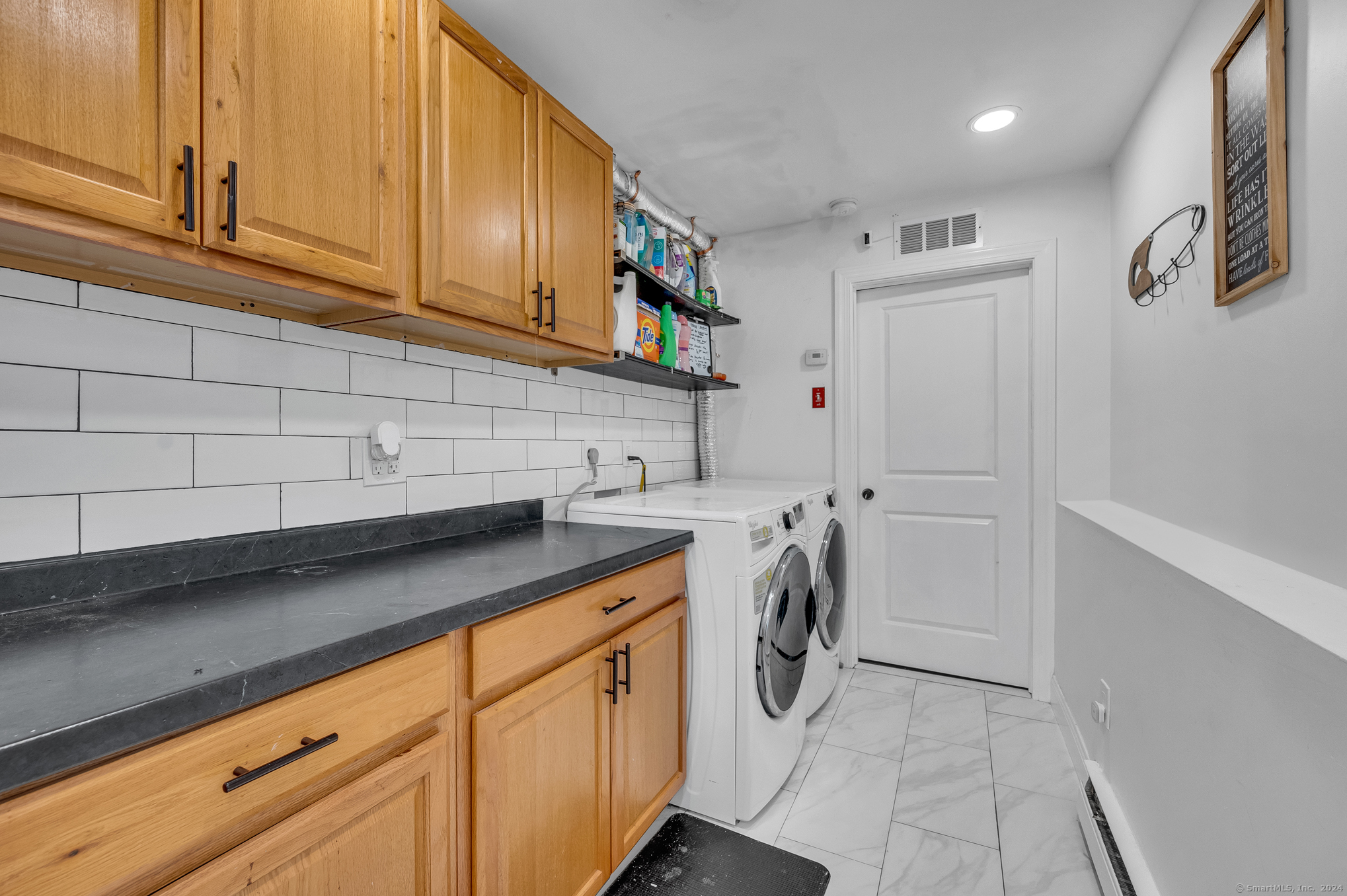 31 Laura Circle, East Haven, Connecticut image 30