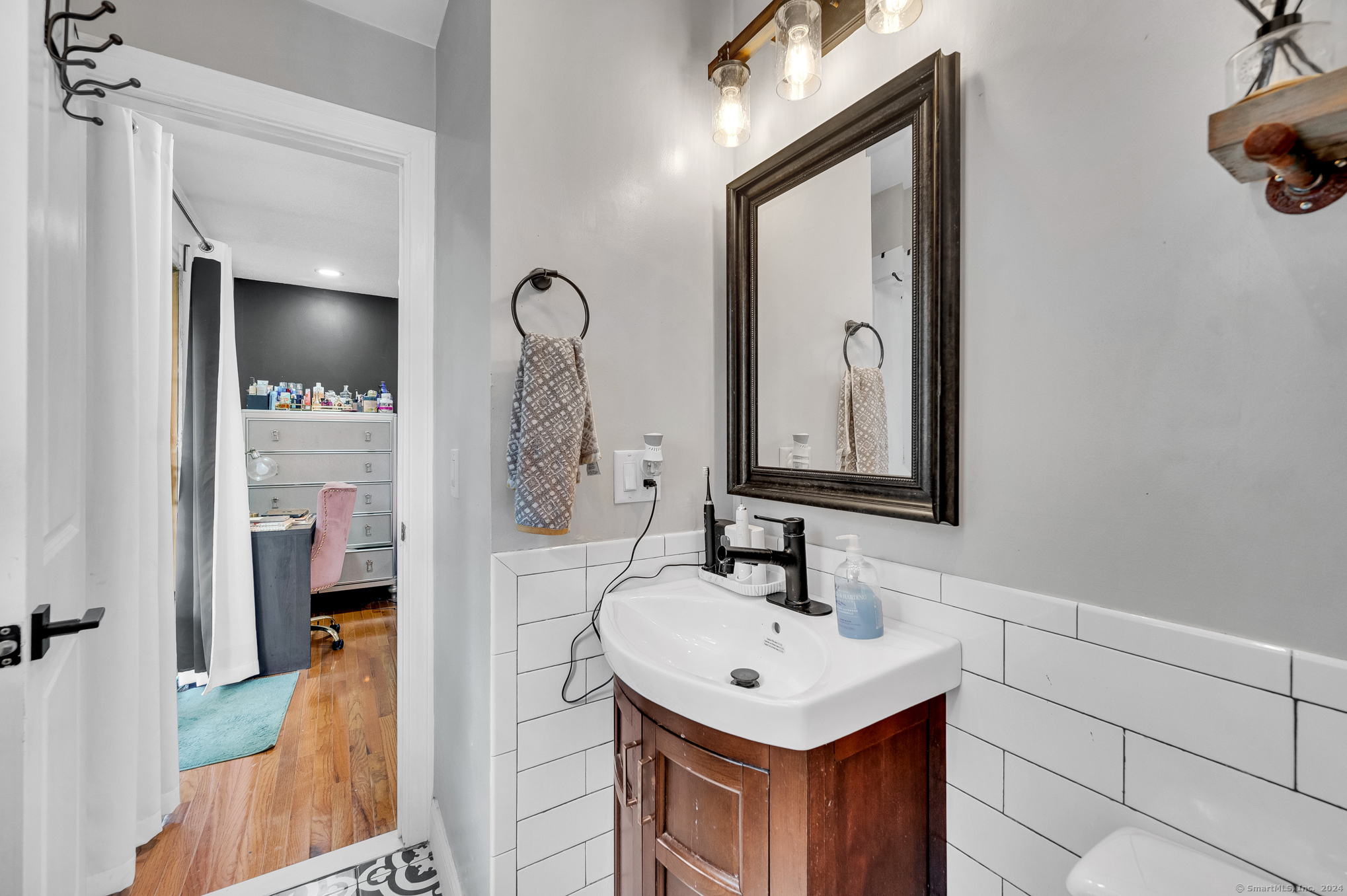 31 Laura Circle, East Haven, Connecticut image 20