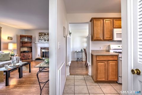 Tiny photo for 25 Carriage Path N #25, Milford, CT 06460 (MLS # 24150018)