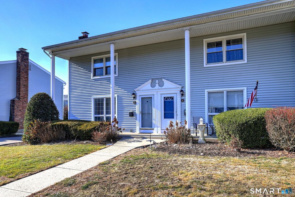 Photo of 25 Carriage Path N #25, Milford, CT 06460 (MLS # 24150018)