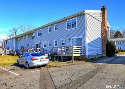 Tiny photo for 25 Carriage Path N #25, Milford, CT 06460 (MLS # 24150018)