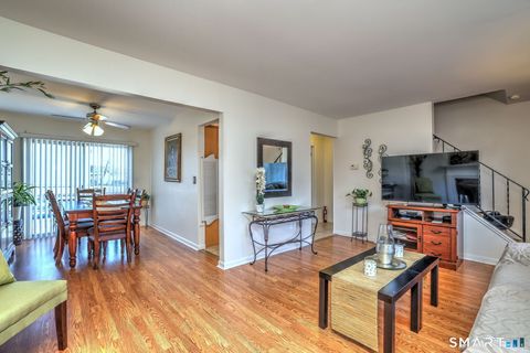 Tiny photo for 25 Carriage Path N #25, Milford, CT 06460 (MLS # 24150018)