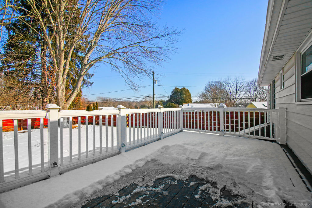 New Britain, Connecticut 06053, United States, 3 Bedrooms Bedrooms, ,1 BathroomBathrooms,Residential,Pending,14026