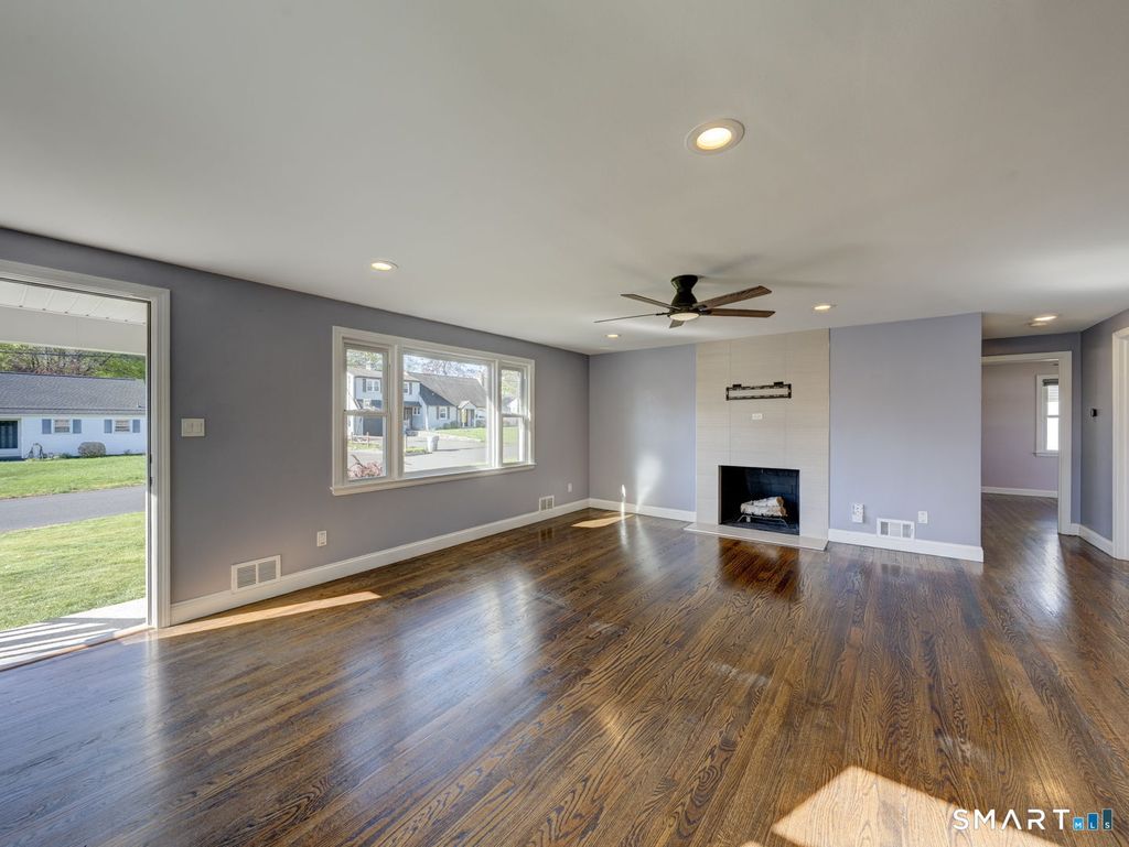 Photo of 7 Hillscrest Road, Plainville, CT 06062 (MLS # 24169676)