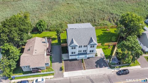 Tiny photo for 995 Reef Road, Fairfield, CT 06824 (MLS # 24156646)