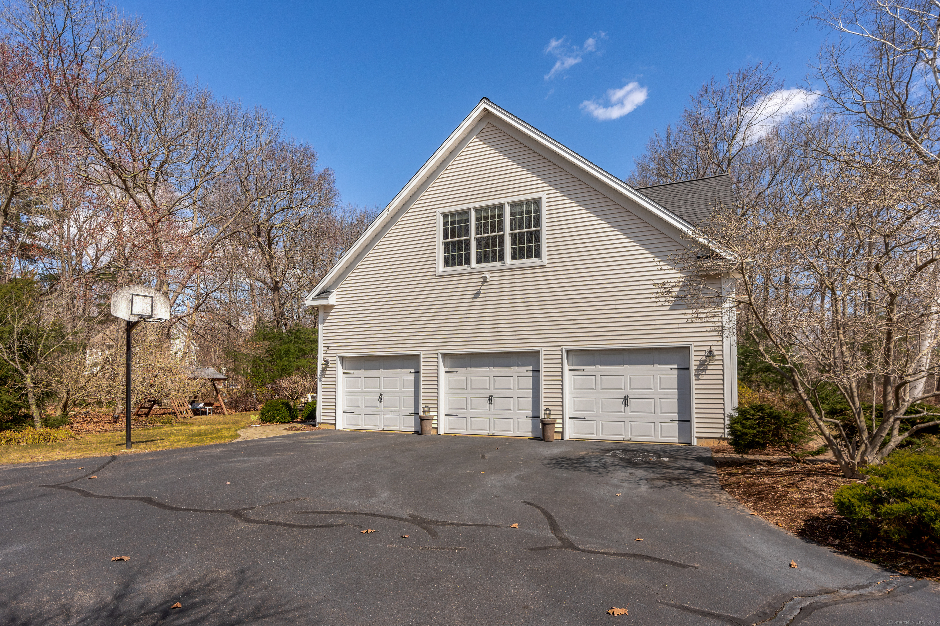 6 Fawn Trail, Tolland, Connecticut image 32