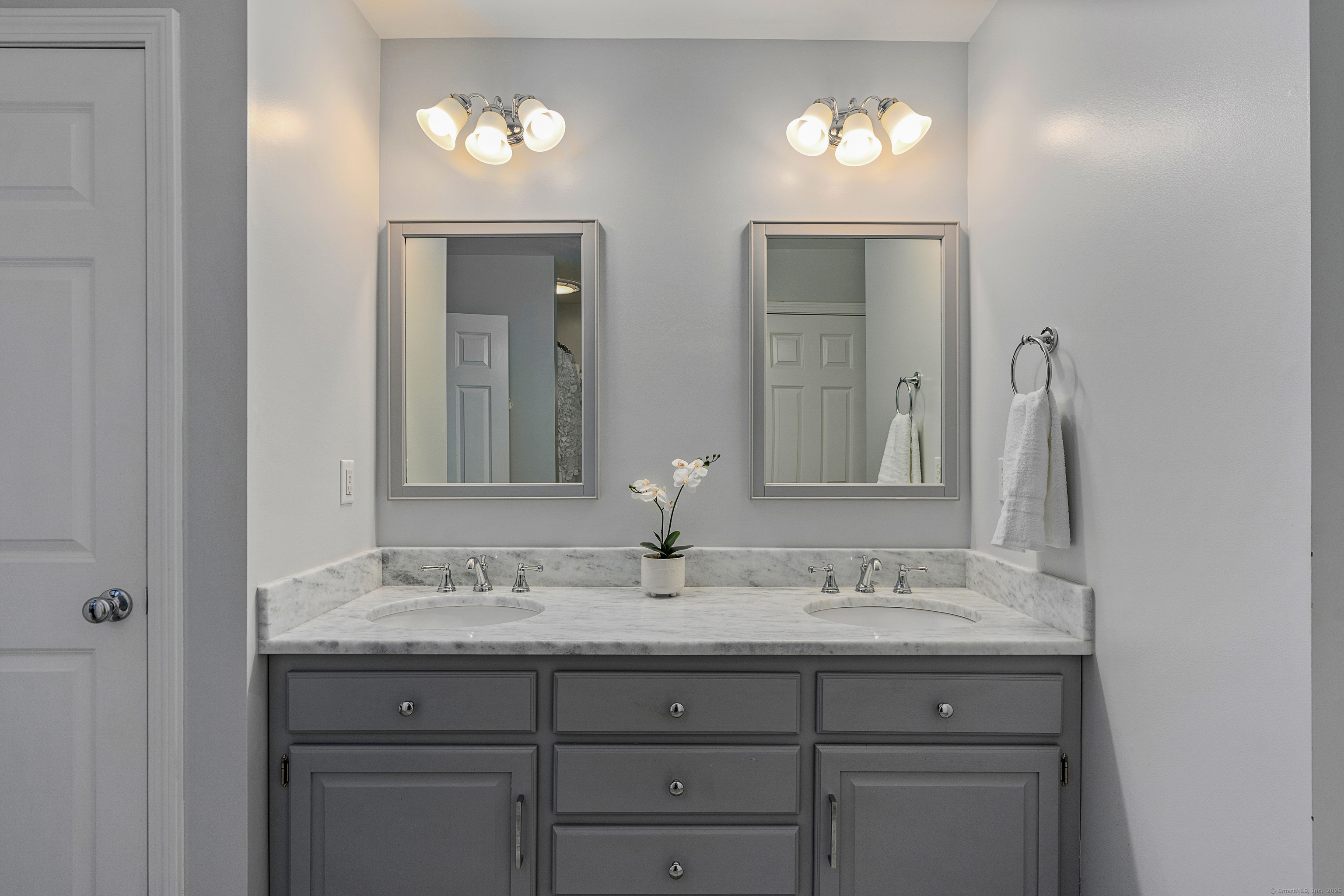 6 Fawn Trail, Tolland, Connecticut image 21