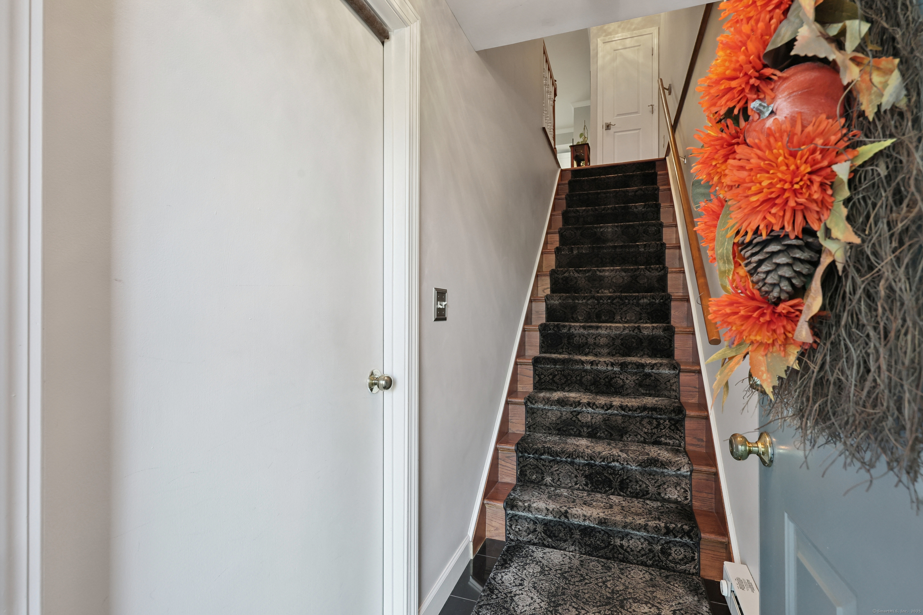 20 Wolf Hill Road 7H