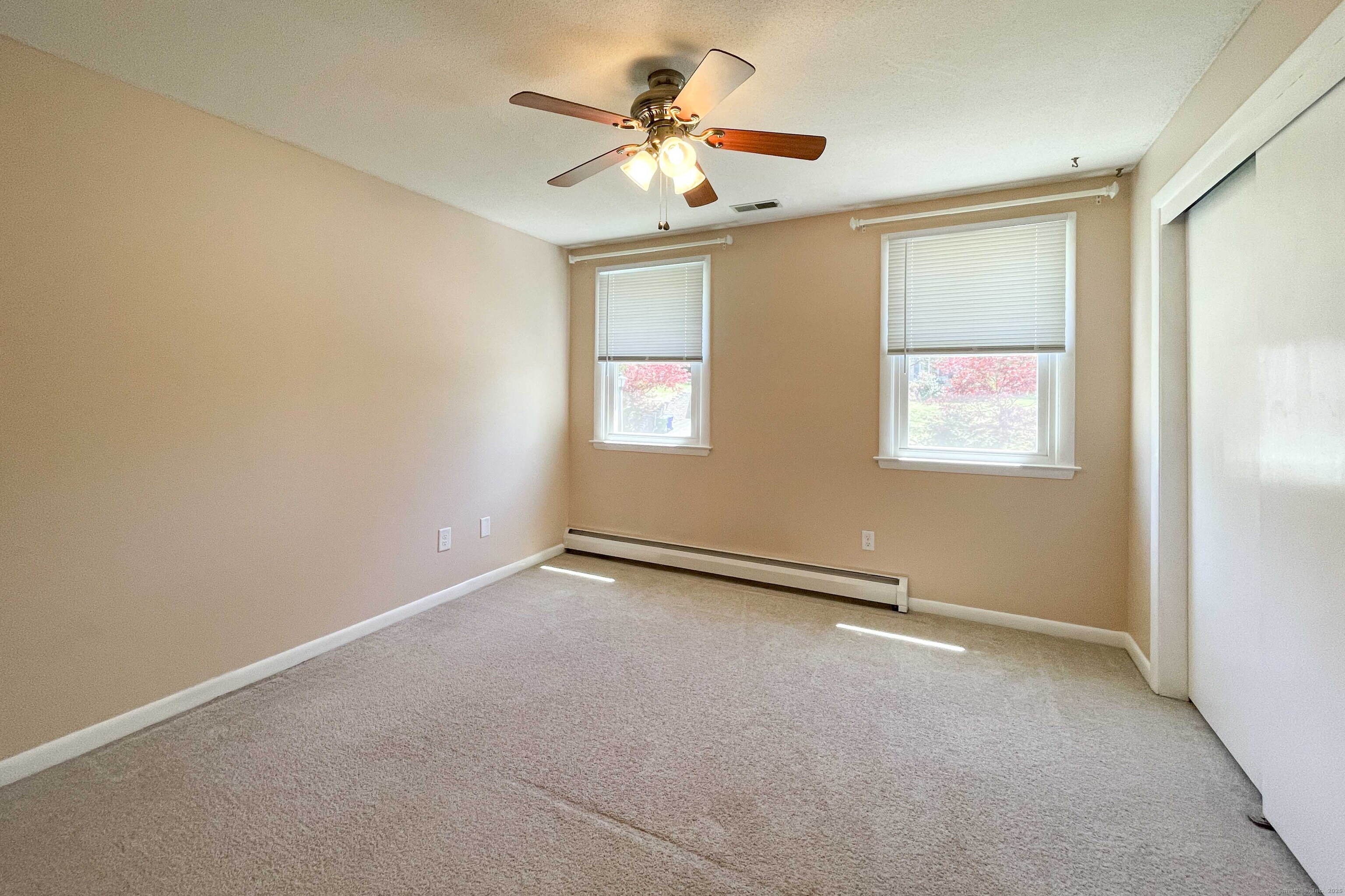 1 Brittany Circle, Cromwell, Connecticut image 15