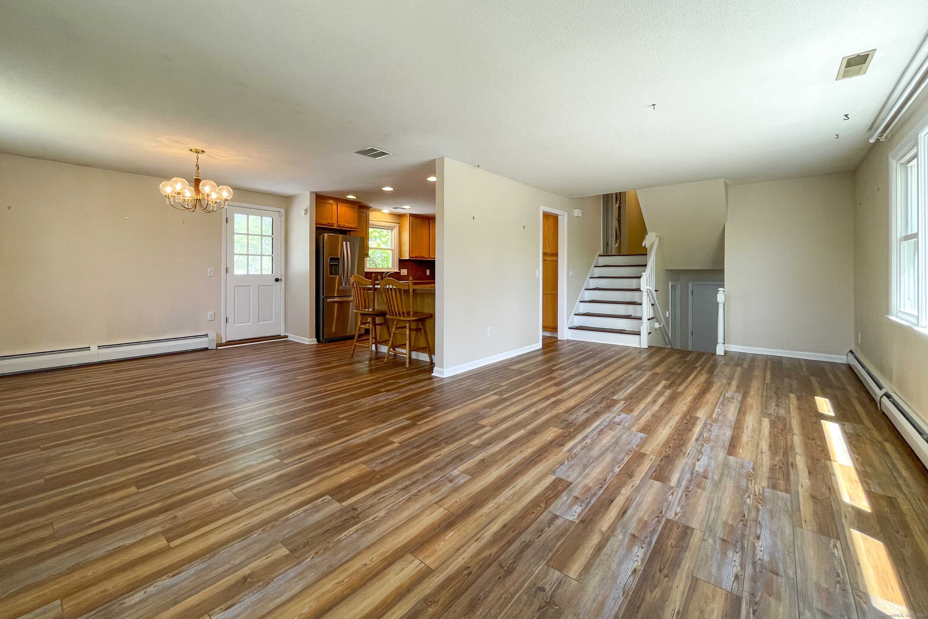 1 Brittany Circle, Cromwell, Connecticut image 10