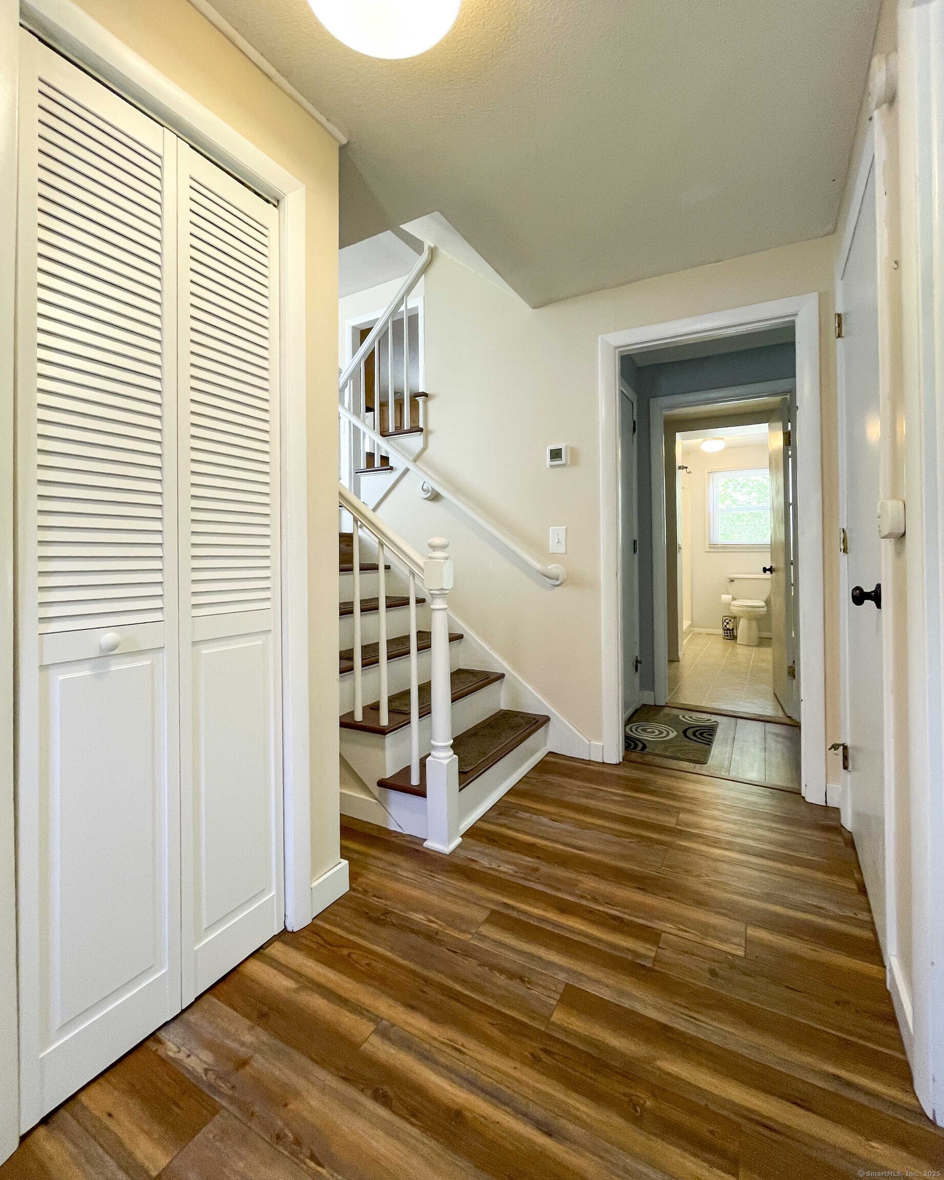 1 Brittany Circle, Cromwell, Connecticut image 9