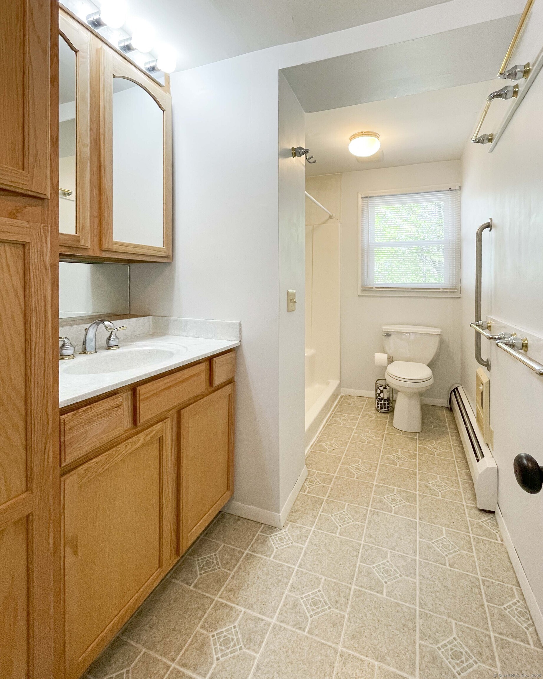 1 Brittany Circle, Cromwell, Connecticut image 19