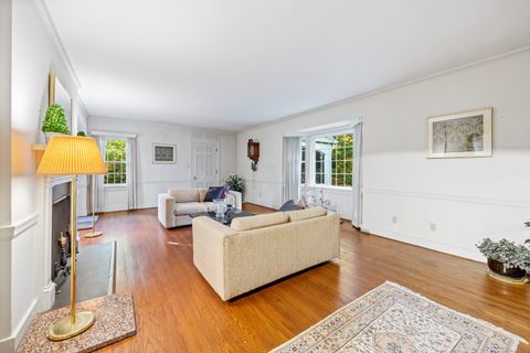 Tiny photo for 175 Tokeneke Drive, North Haven, CT 06473 (MLS # 24134161)