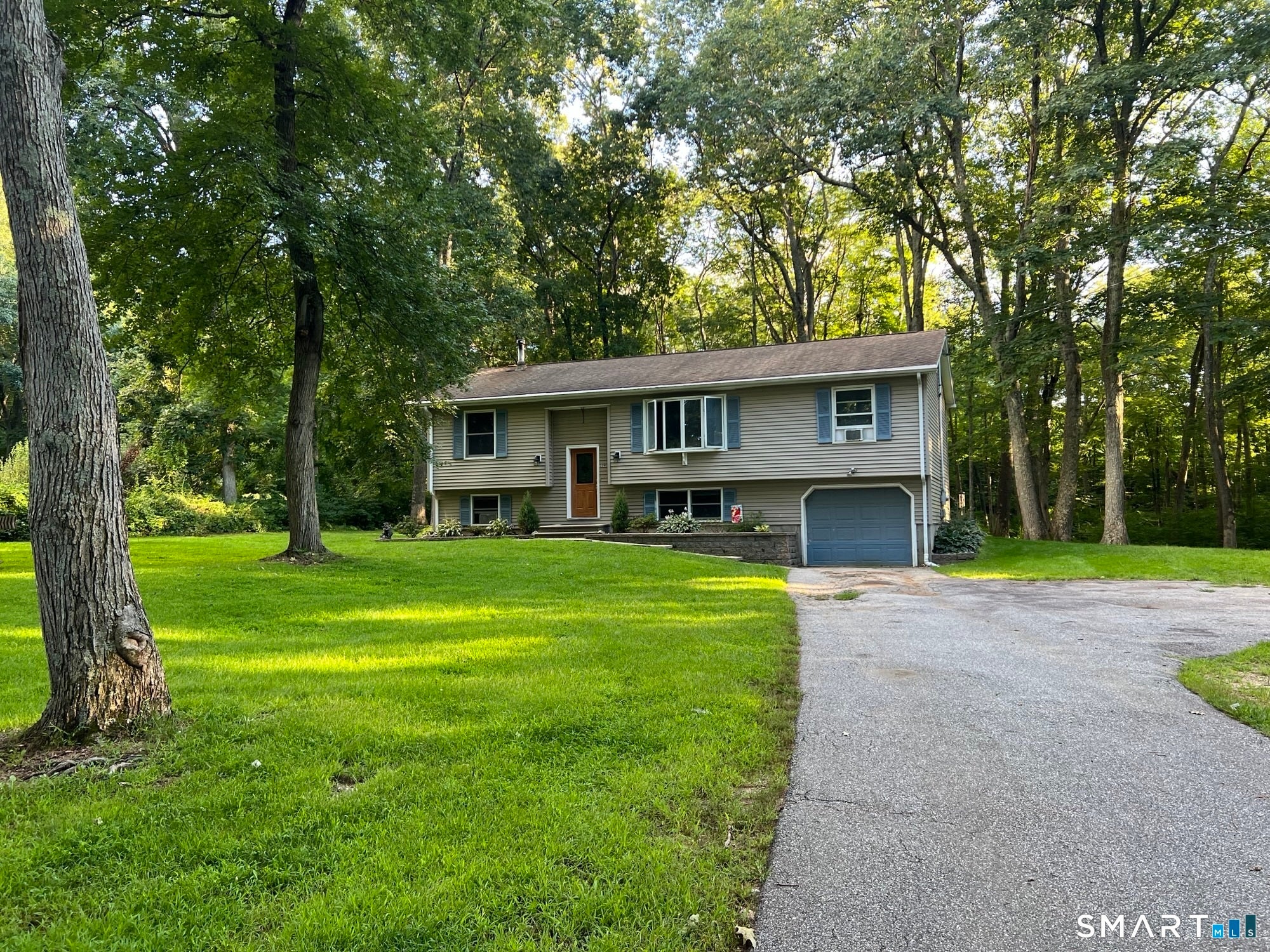 109 Sycamore Trail