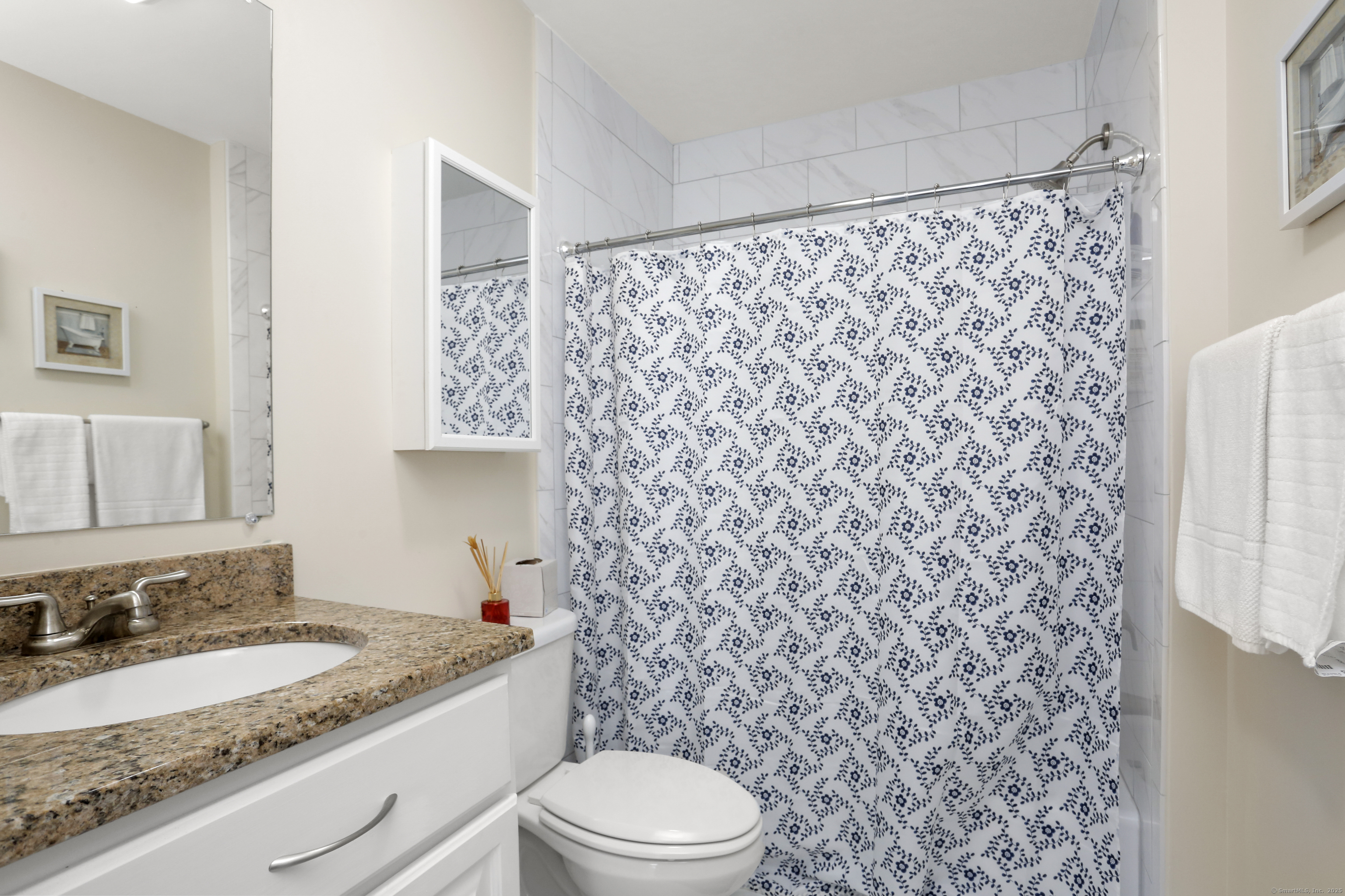 108 Seaside Avenue #APT 10, Stamford, Connecticut image 14
