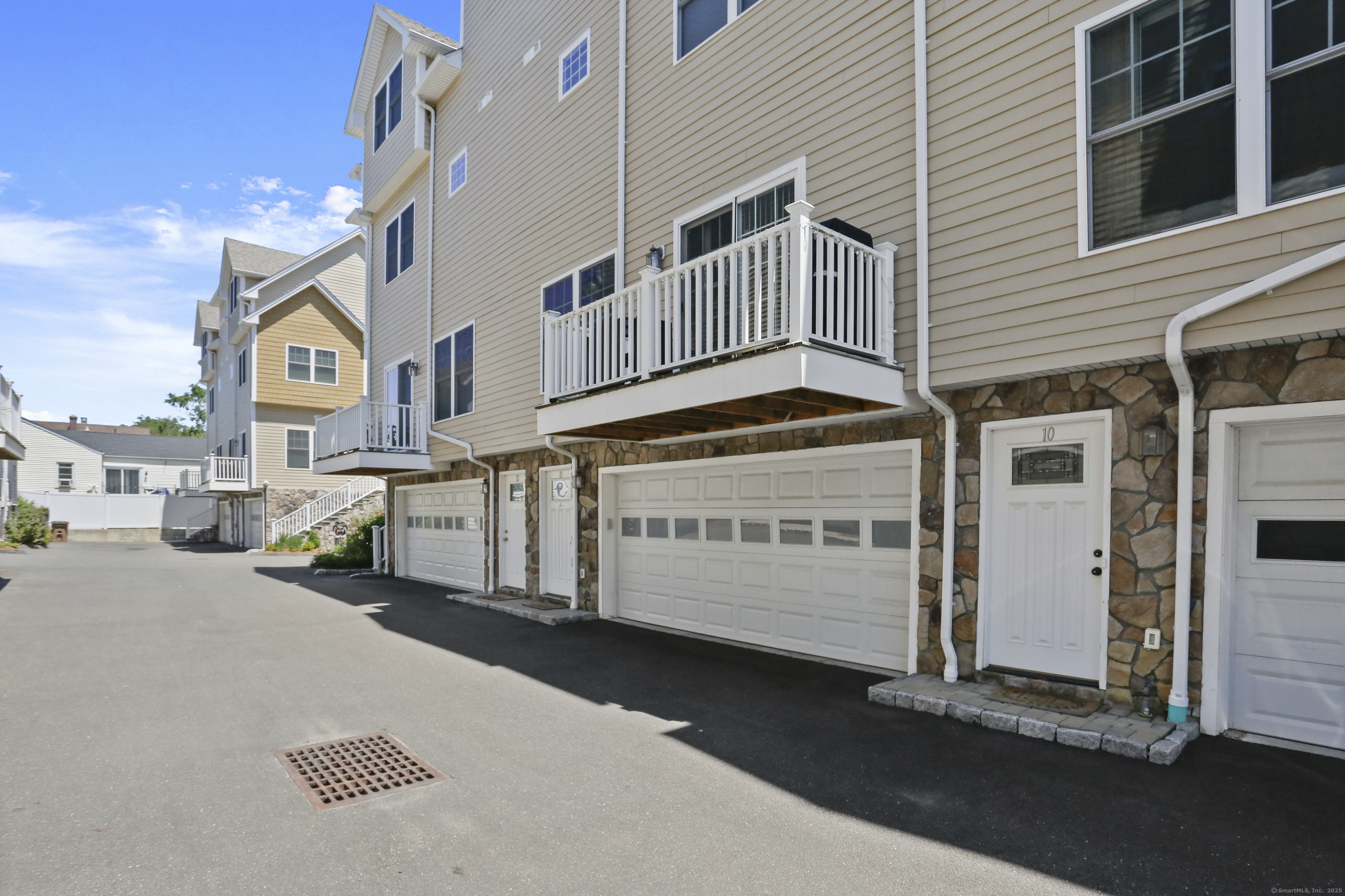 108 Seaside Avenue #APT 10, Stamford, Connecticut image 22