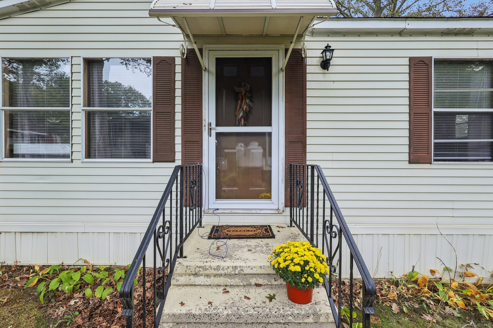 15 Stonewood Terrace