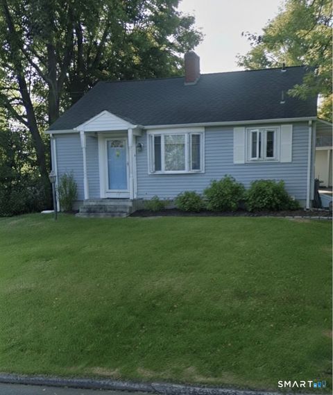 Photo of 12 McDermott Street, Milford, CT 06460 (MLS # 24152492)