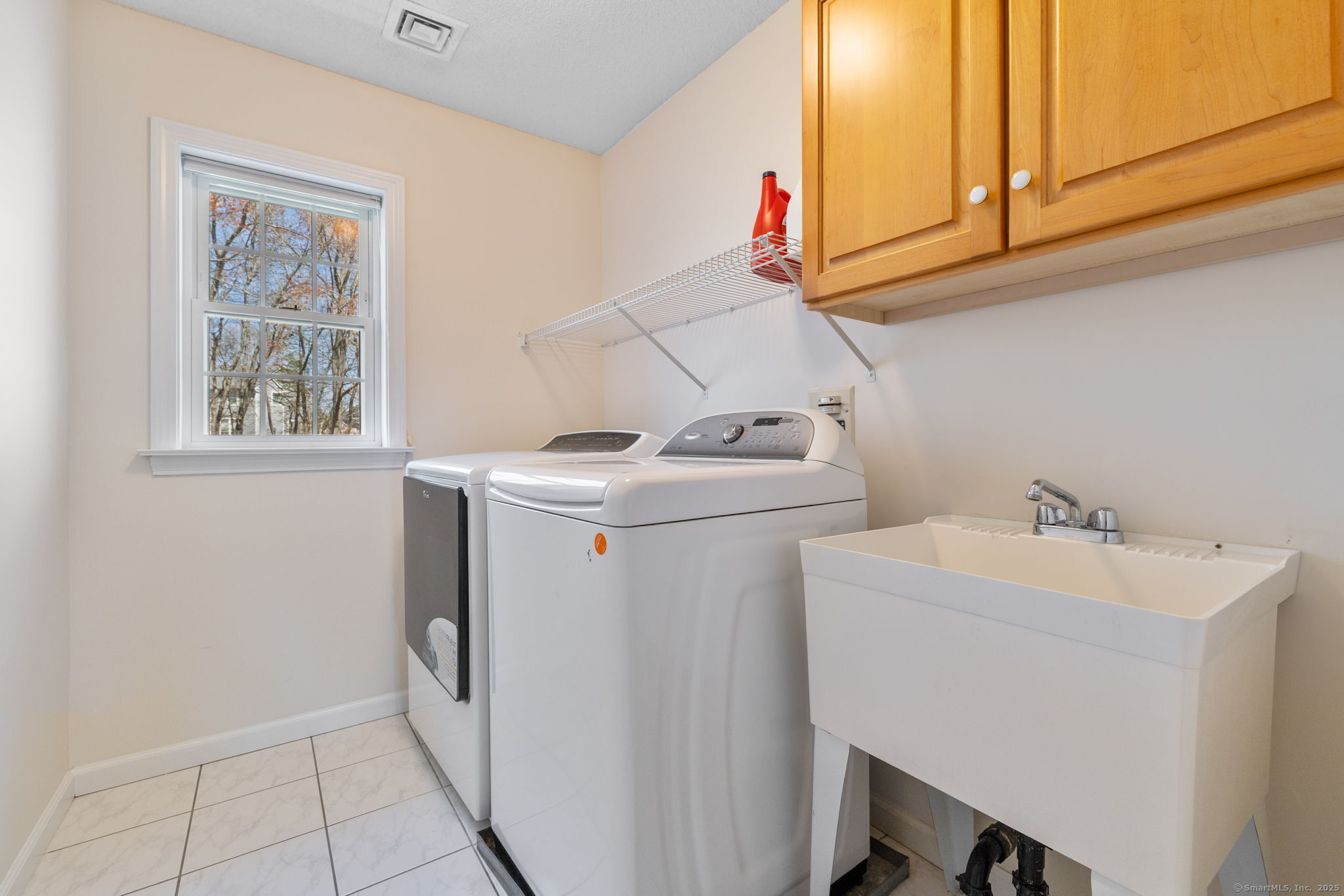 65 Sweet Meadow Drive, South Windsor, Connecticut image 27