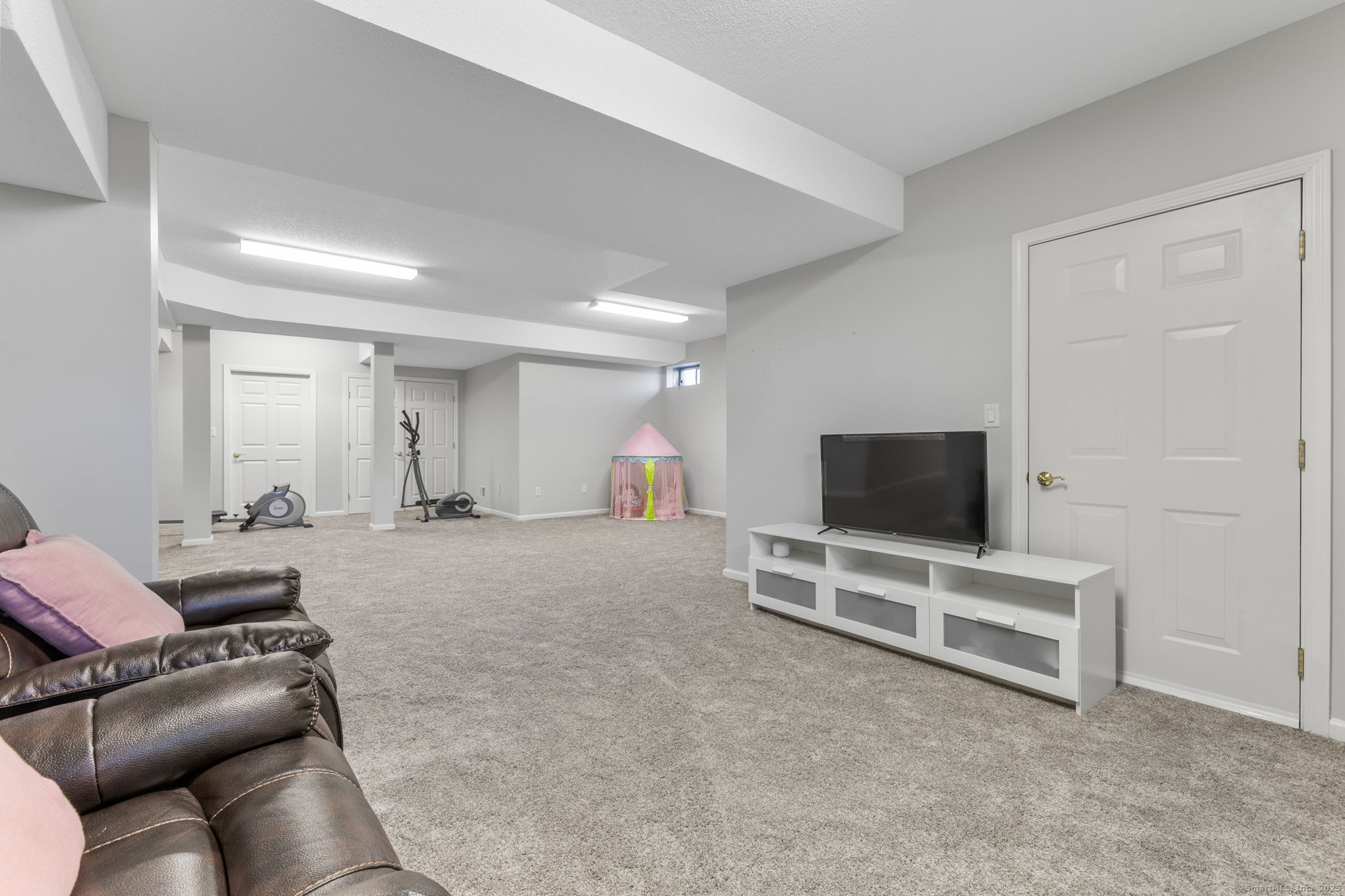 65 Sweet Meadow Drive, South Windsor, Connecticut image 35