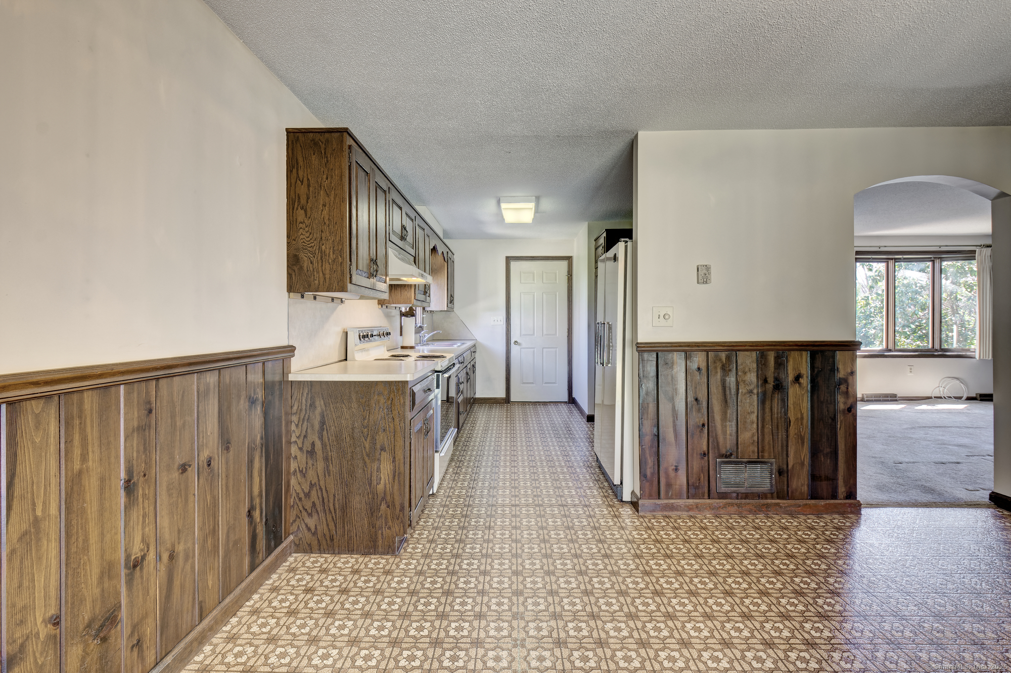 35 Benny Drive, Southington, Connecticut image 17