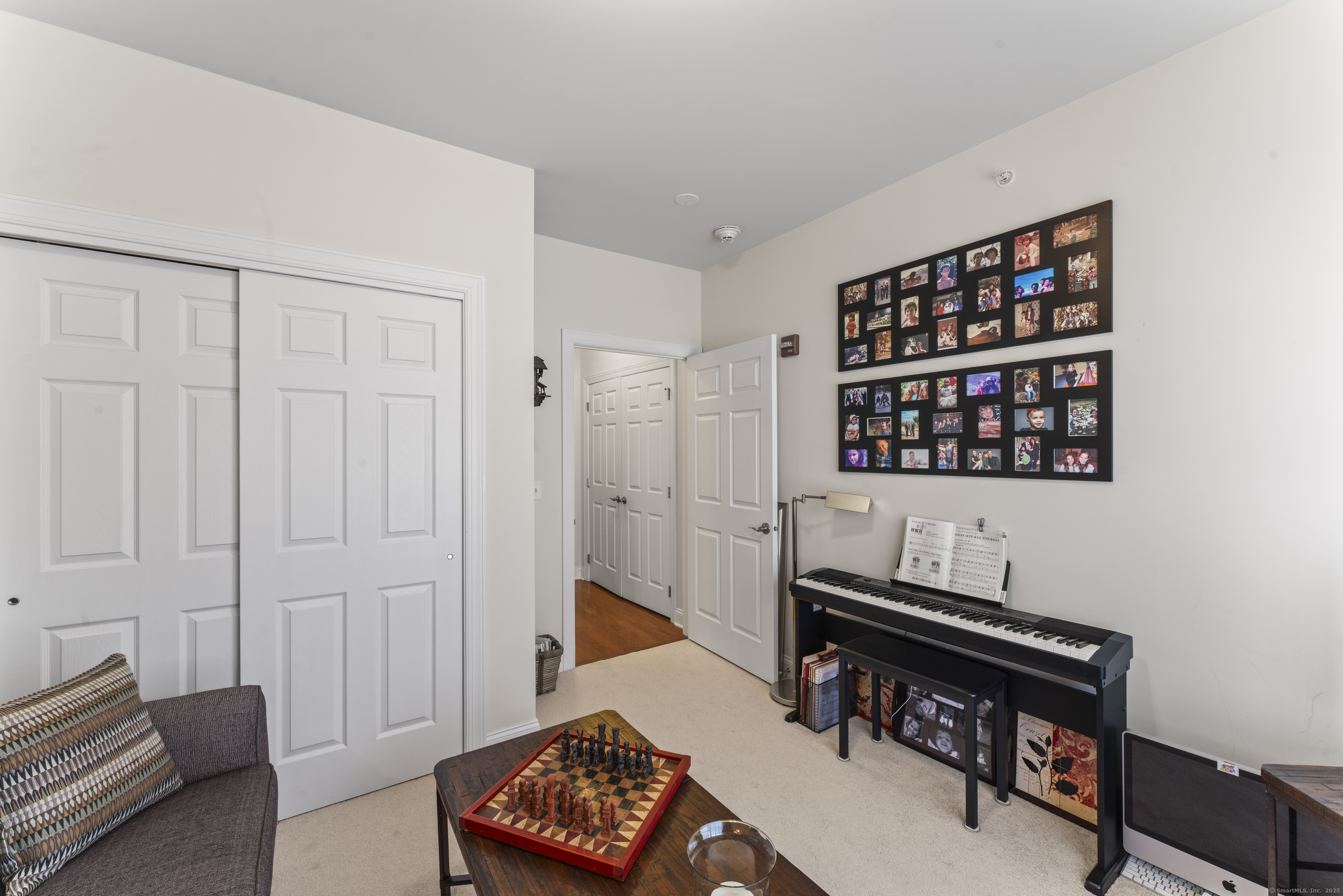 1237 Brookside Court #1237, Newtown, Connecticut image 28